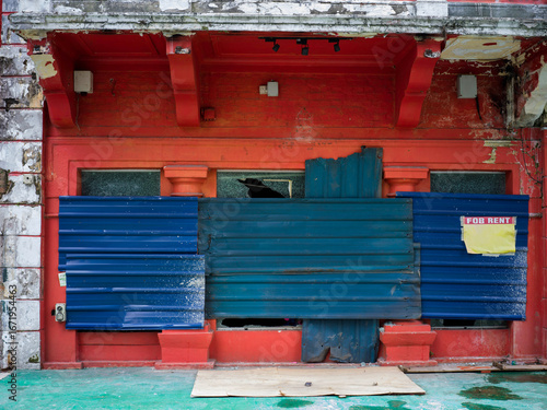 Canvas Print colourful abandon shop front in Kuala Lumpur