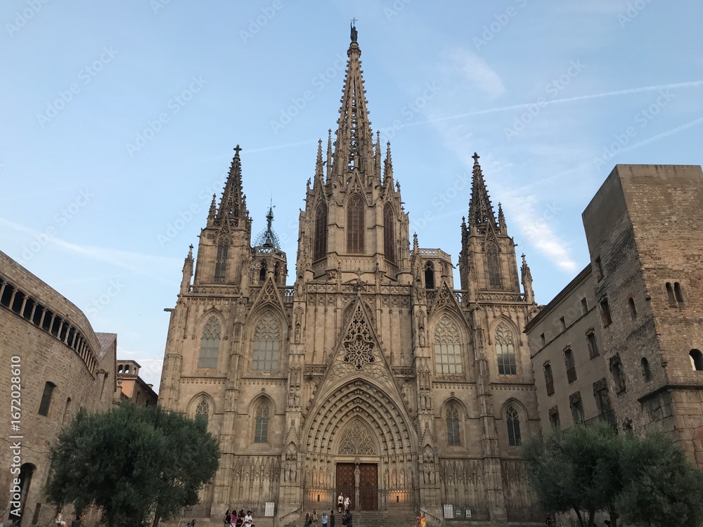 Fototapeta premium Barcelona, Spain - August 20, 2025: Cathedral of Barcelona