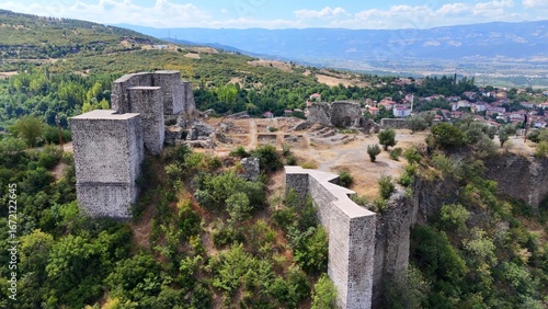 Niksar Castle, locally known as Niksar Kalesi, lies in the city of the same name, in the province of Tokat in Turkey.