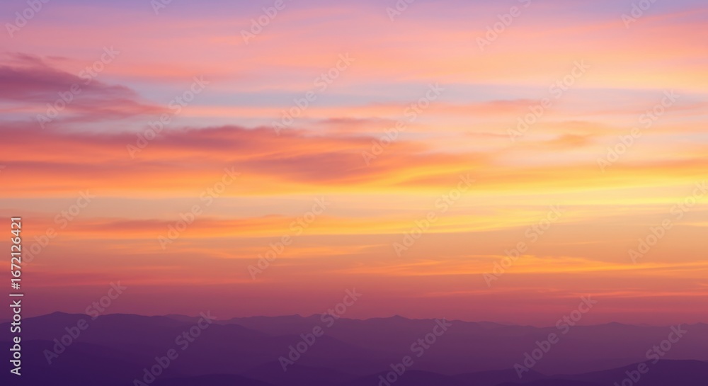 Fototapeta premium Soft Pastel Sky with Gradient Colors at Sunset