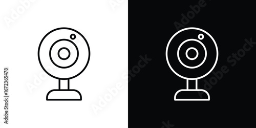 Web camera icon in editable stroke. EPS 10 vector illustration.