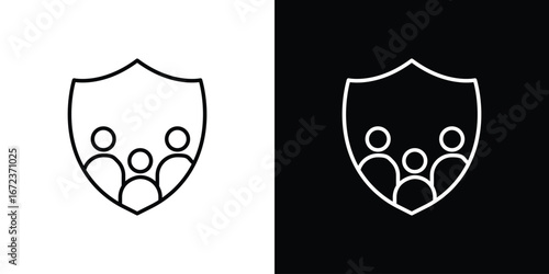 Family insurance icon in editable stroke. EPS 10 vector illustration.