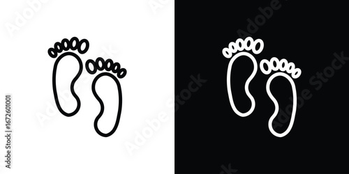 Foot icon. Vector linear icon isolated in black and white