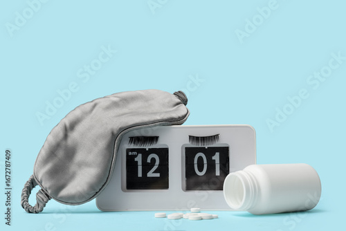 Alarm clock with sleeping m...