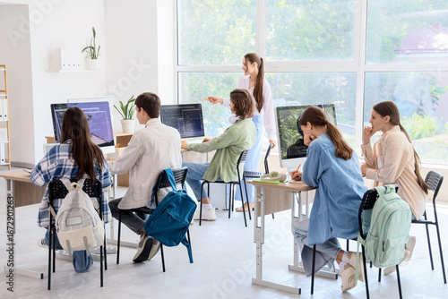 Group of teenage students s...