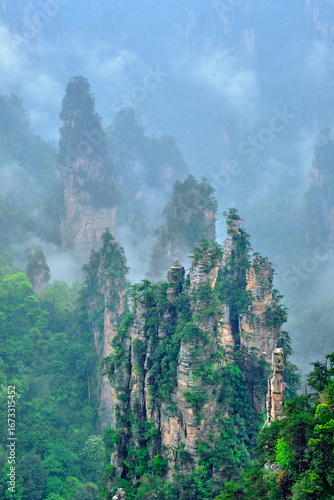 Zhangjiajie Mountain and Water Landscape Photography