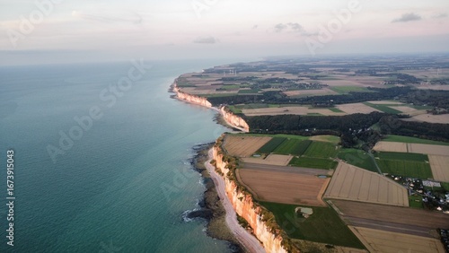 Obraz na płótnie Vue filante des falaises de Normandie