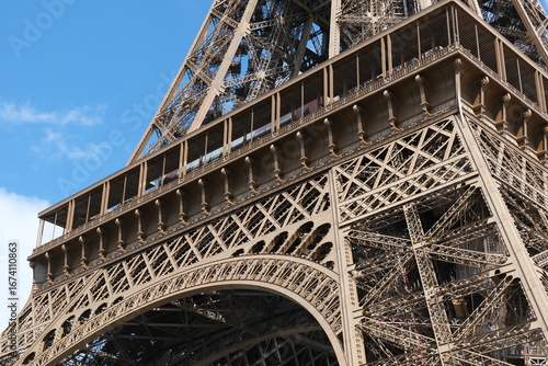 Street point of view of paris