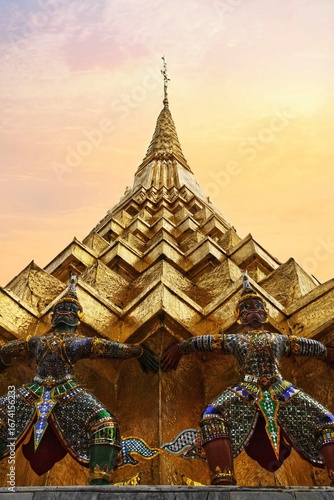 wat phra kaew bangkok thailand