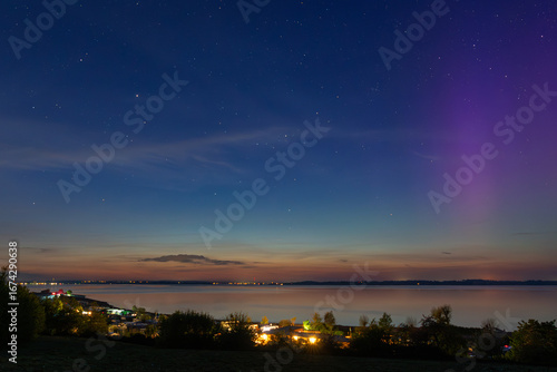 Polarlichter am Meer 