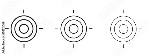 Bullseye pointer icon in linear versions. Editable line