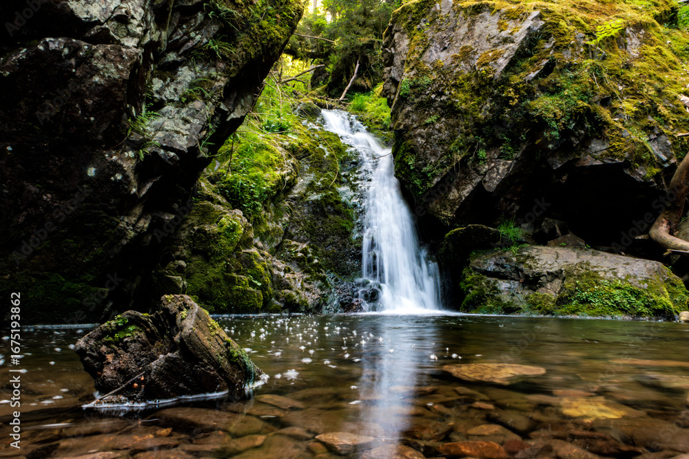 Fototapeta premium Wasserfall