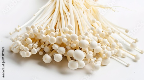 Needle Mushroom: Slender White Fungi with Tender Texture, Ideal for Stir-Fries, Soups & Hot Pots – Fresh/Edible Mushroom for Home Cooking & Restaurant Dishes