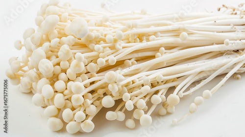 Needle Mushroom: Slender White Fungi with Tender Texture, Ideal for Stir-Fries, Soups & Hot Pots – Fresh/Edible Mushroom for Home Cooking & Restaurant Dishes