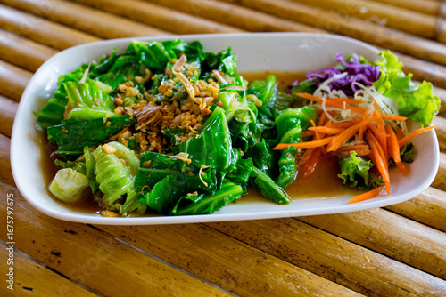 Wallpaper Mural stir fried chicken with vegetables Torontodigital.ca