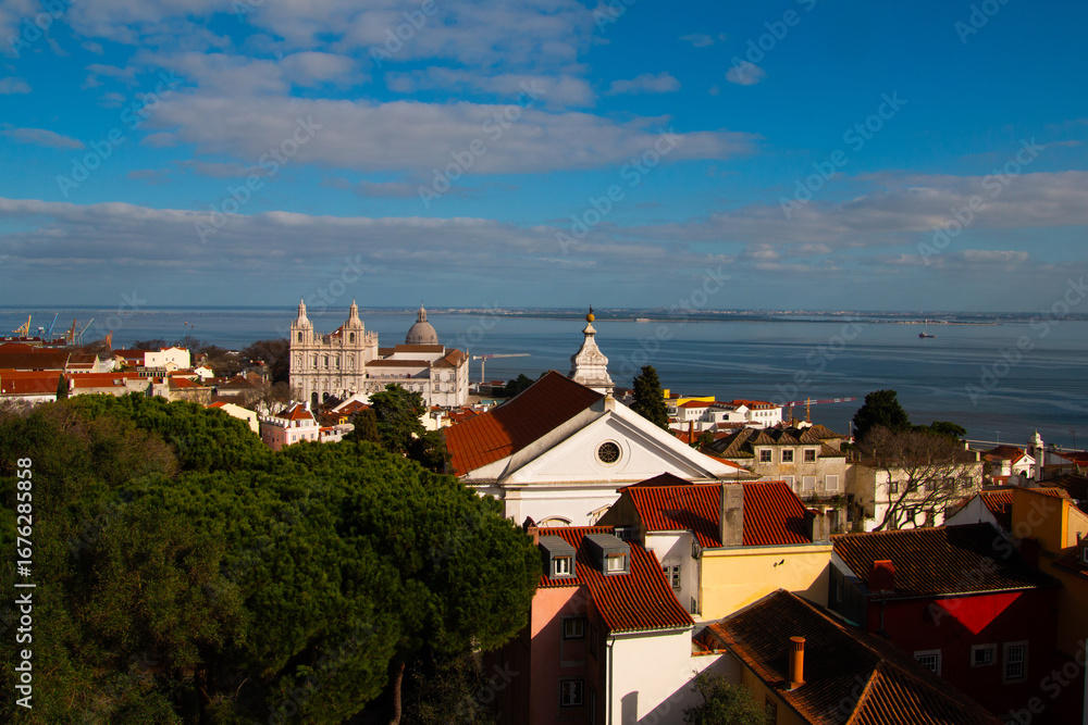 Fototapeta premium Old Town Lisbon