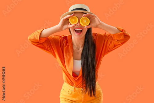Stylish young woman in summ...