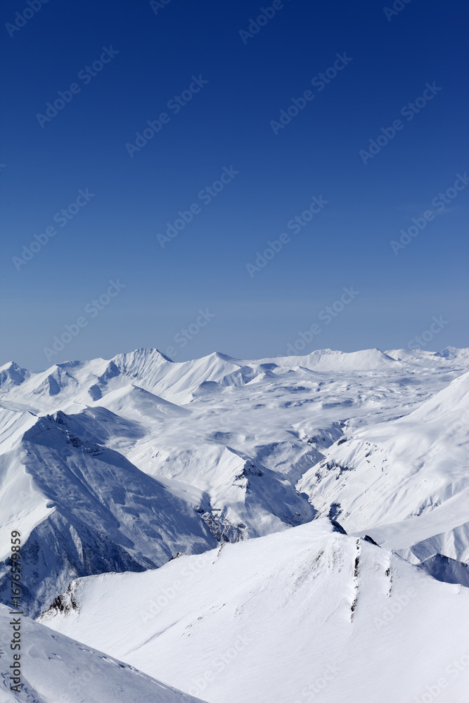 Obraz premium Snowy mountains. Caucasus Mountains, Georgia