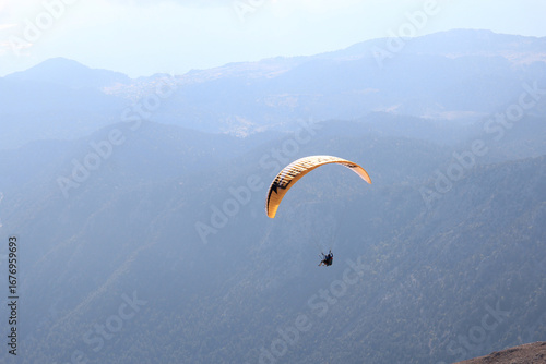 paragliding in the turkish mountains