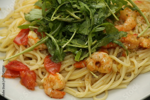pasta with shrimps, tomatoes and ricola