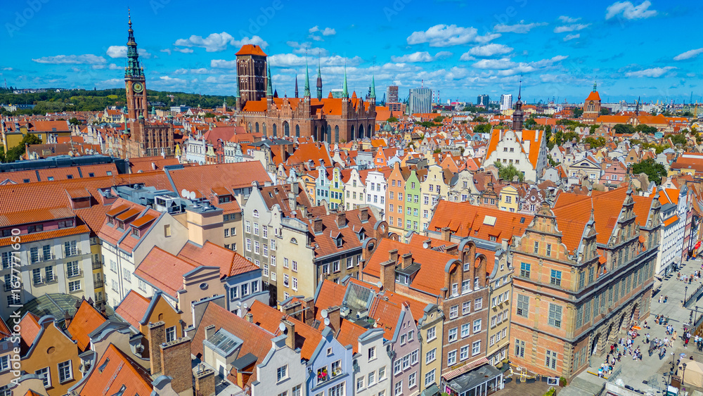 Φωτογραφία Aerial view of the city center of Gdansk, Poland