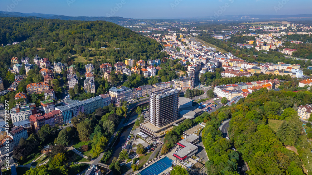 Αυτοκόλλητο panorama view of Tepla river and Thermal hotel in karlovy Vary,