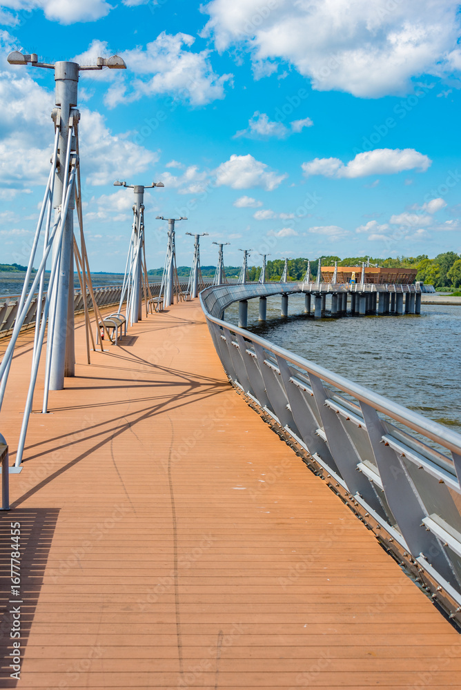 Obraz premium Wooden pier in marina on Plock, Poland