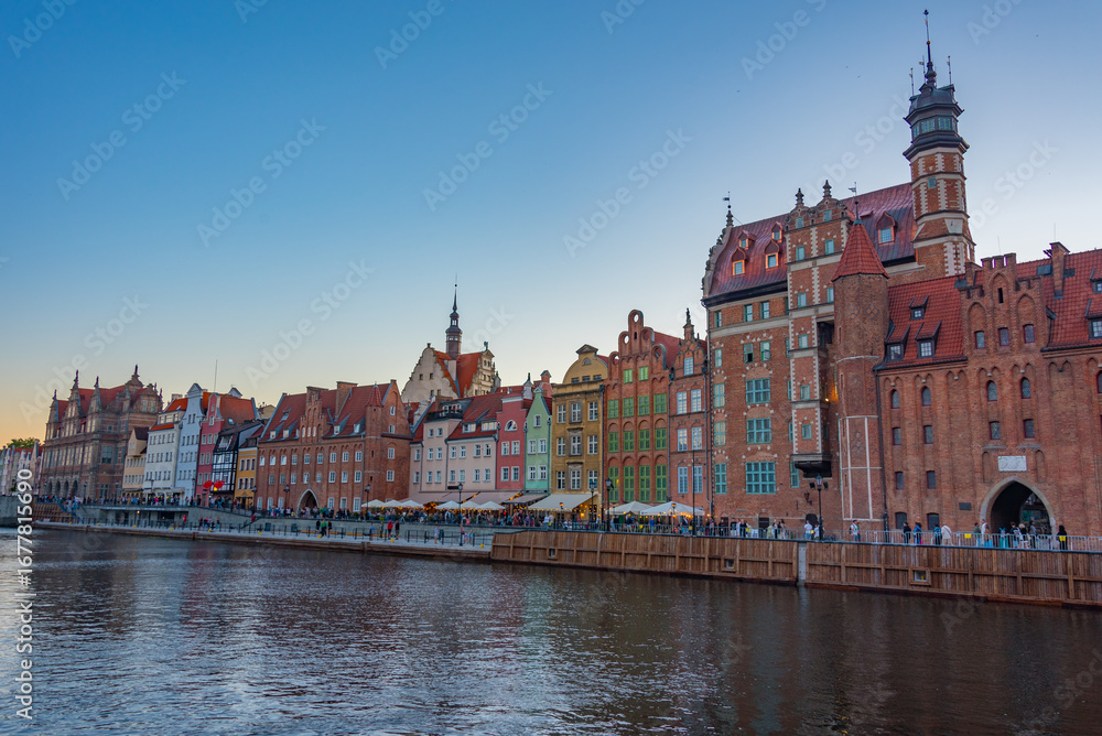 Obraz premium Waterfront of Gdansk during sunset, Poland