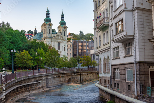 Foto St Mary Magdalene's Church in Karlovy Vary, Czech republic