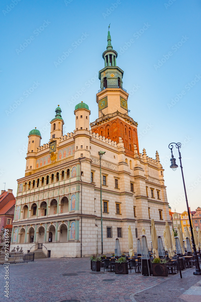 Fototapeta premium Sunrise view of Town Hall in Poznan in Poland