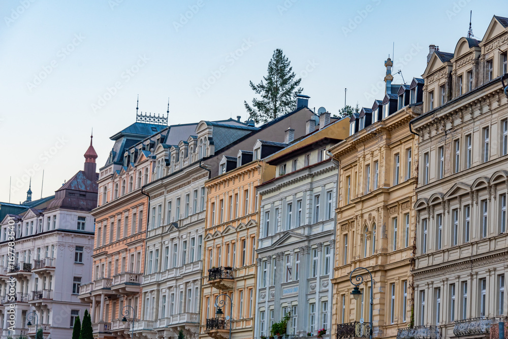 Fototapeta premium Colourful houses at Karlovy Vary promenade, Czech republic
