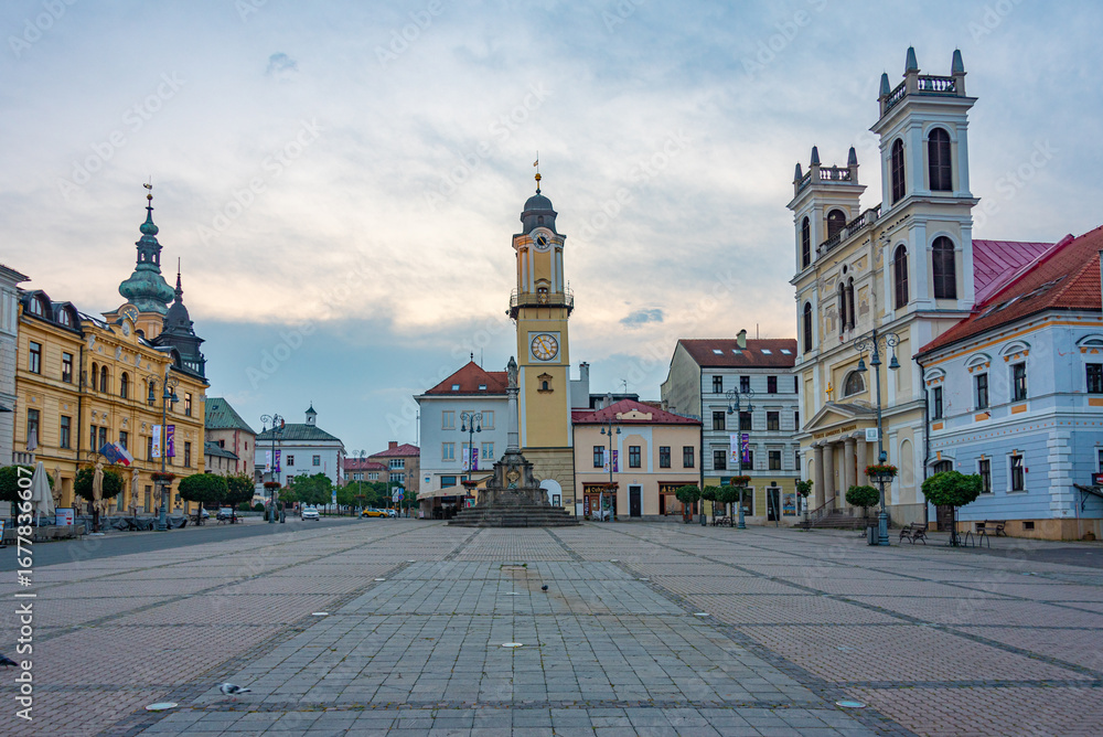 Obraz premium Sunrise panorama of the Slovak national uprising square in Bansk