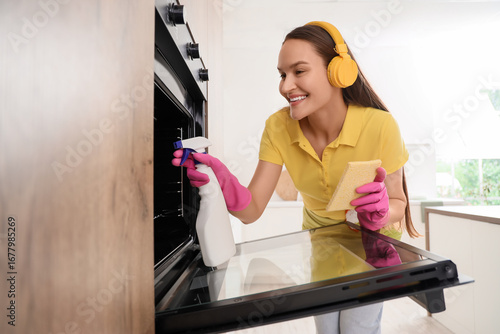 Young woman in headphones c...