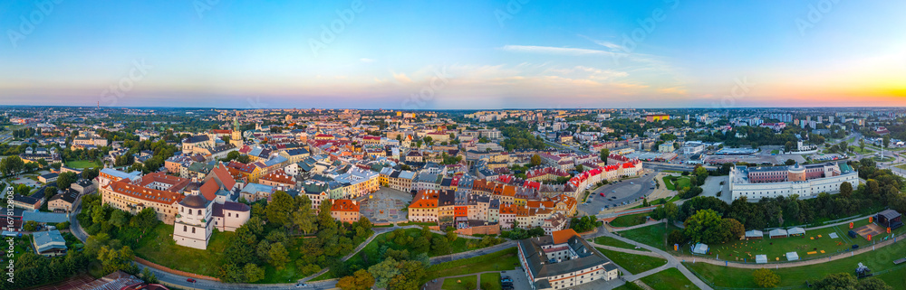 Obraz premium Sunset panorama view of the old town of Lublin, Poland