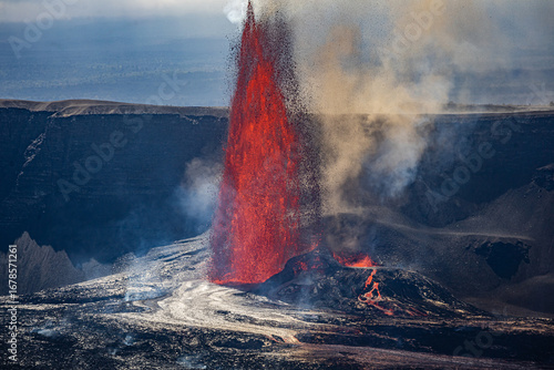 Kilauea Eruption Halemaumau Crater Hawaii Volcanoes National Park Hawaii island 