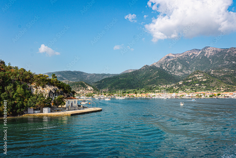 Obraz premium view of the sea and mountains in Greece