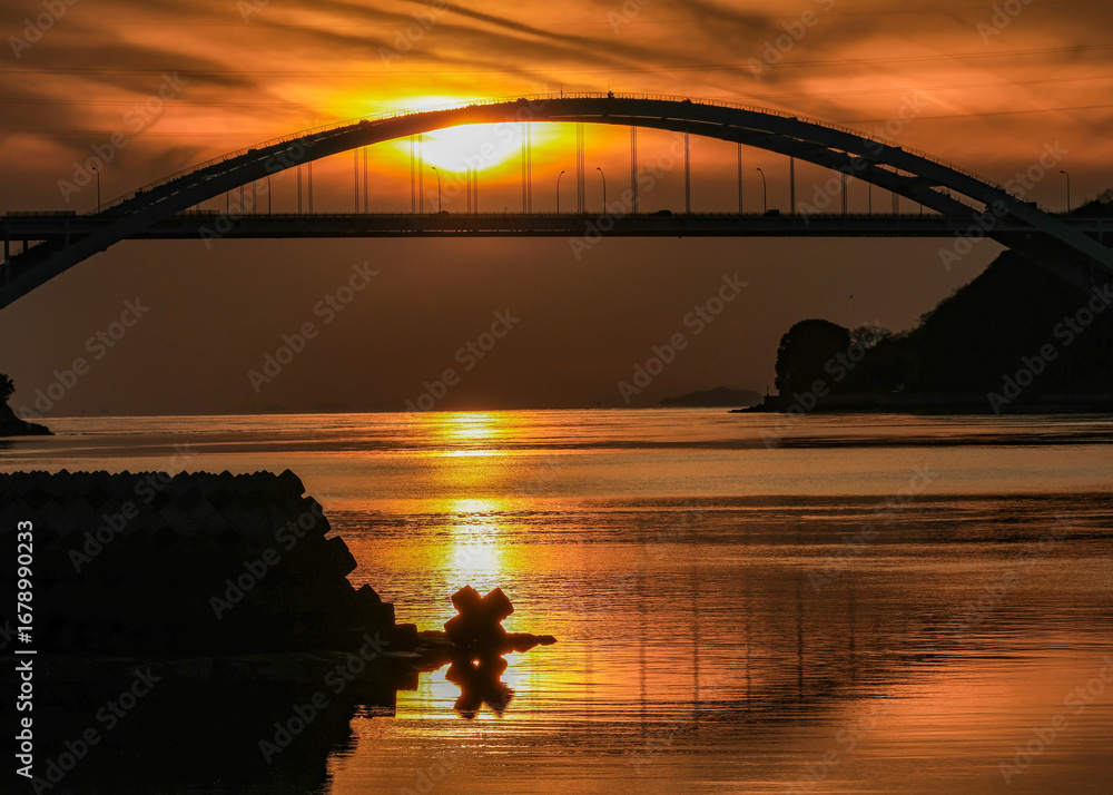 Obraz premium 瀬戸の夕陽