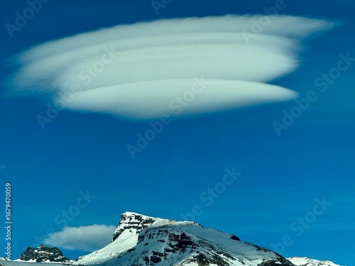 Lenticular clouds
