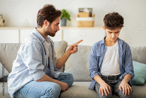 Tableau sur toile Family discipline concept