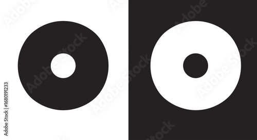 An outline style donut, a modern and clean icon perfect for a bakery, cafe logo, or a dessert-themed app.