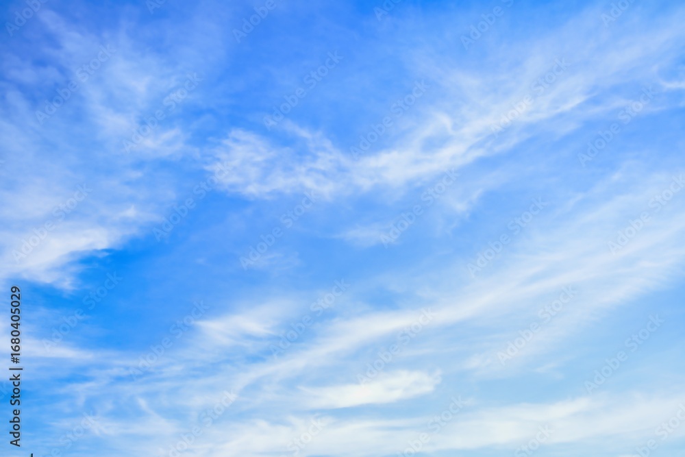 Fototapeta premium Sky Replacement Blue Sky And High Clouds