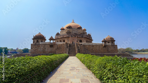Fotografia Sher Shah Suri Tomb in Sasaram, Bihar, India, A Historic Islamic Monument