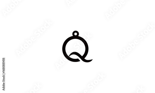 Creative Letter Q Pendant Logo