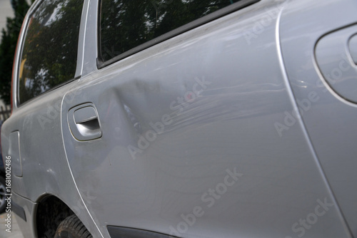 Wallpaper Mural beuke, delle, rost, lack, lackschaden, unfall, reperatur, karosserie, pkw, auto, rad, reifen, automobile, automobil, transport, last kraft wagen, road, gummi, alt, unfall, classic, jahrgang, beförderu Torontodigital.ca