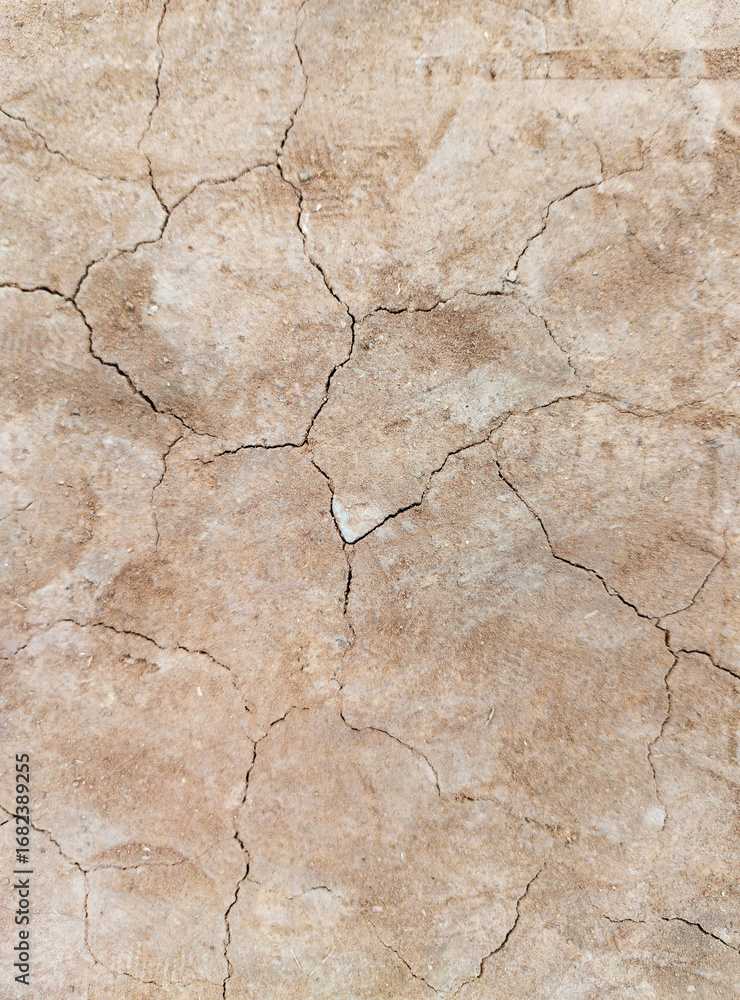 Obraz premium The ground has cracks in the top view for the background