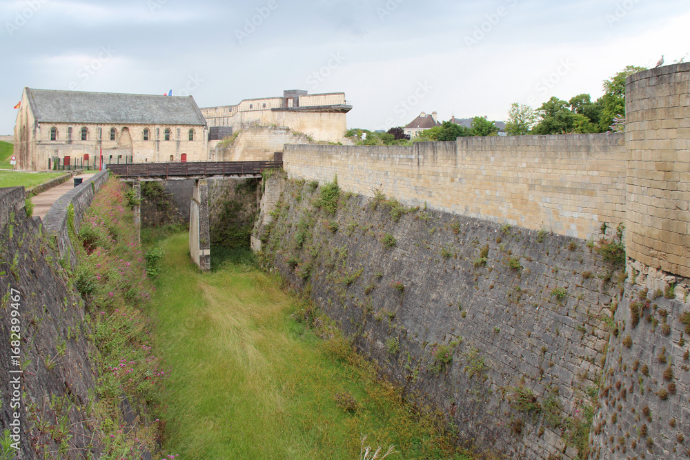 Fototapeta premium ruined dungeon in caen in normandy in france 