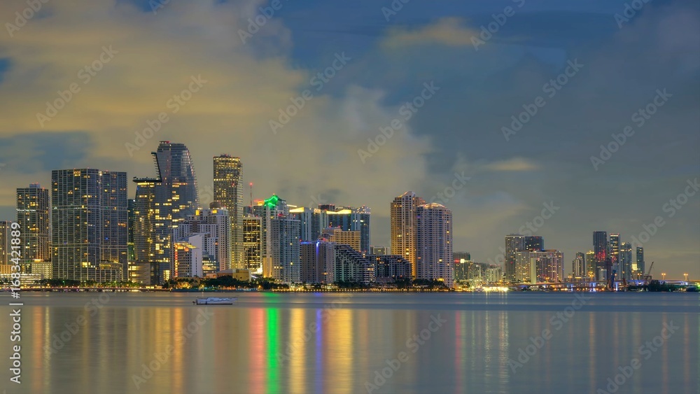 Obraz premium singapore skyline at sunset