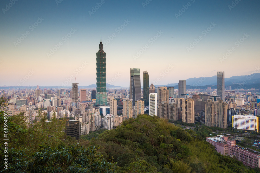 Obraz premium Taipei skyline, Xinyi district