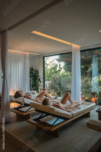 Bild auf Leinwand Friends enjoying a relaxing spa experience together, sharing calm moments, wellness rituals, and a peaceful holiday atmosphere in a luxury retreat setting