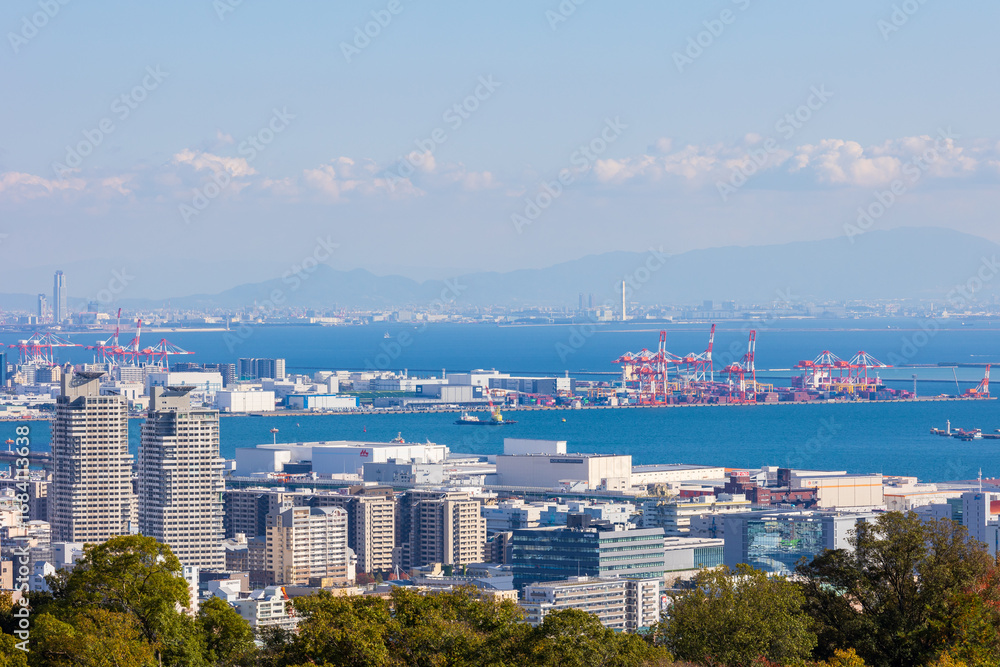 Obraz premium 日本の風景・秋 兵庫県神戸市 布引の滝(見晴らし展望台)